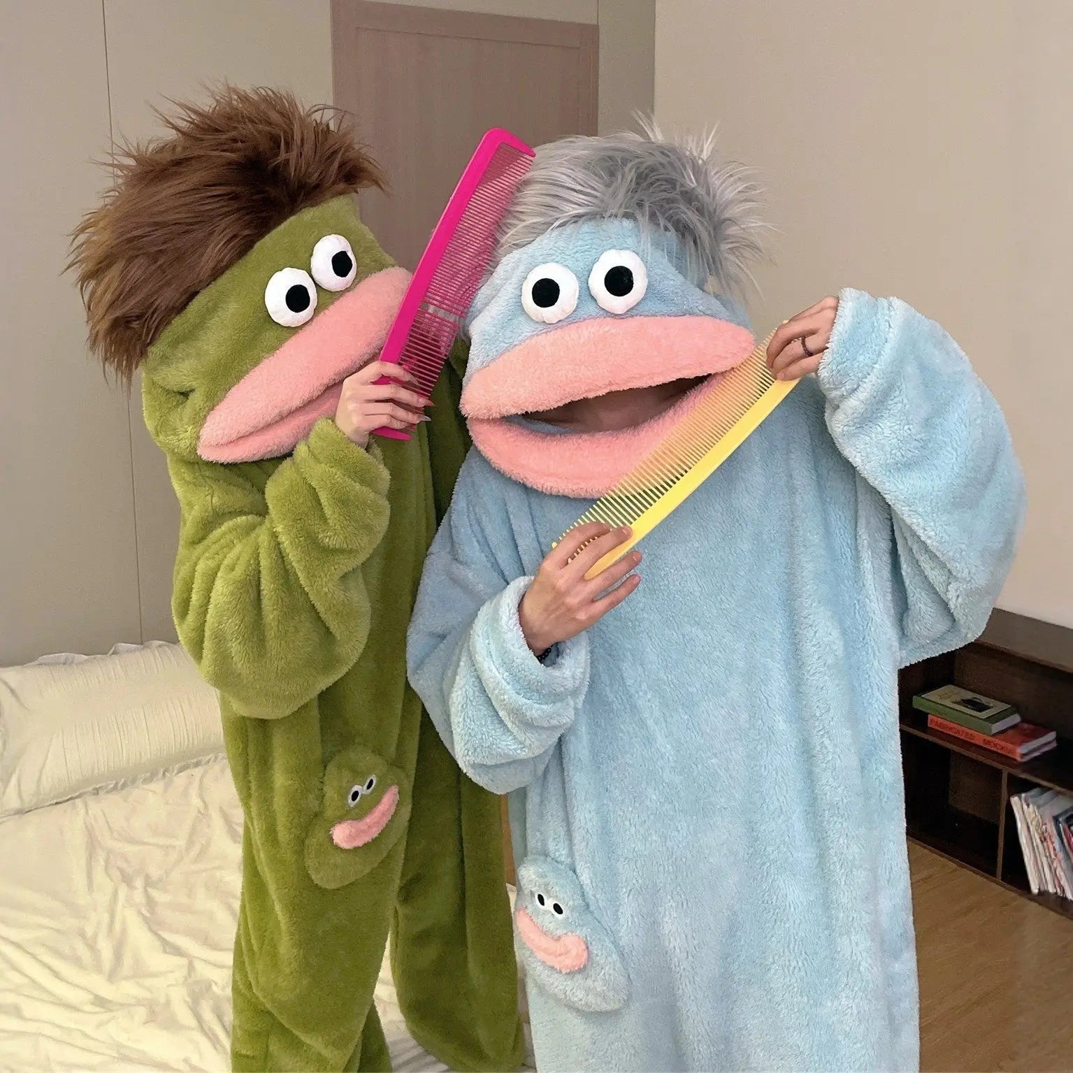 Cartoon Kapuzen-Pyjama Set – Warm & Kuschelig für Kinder
